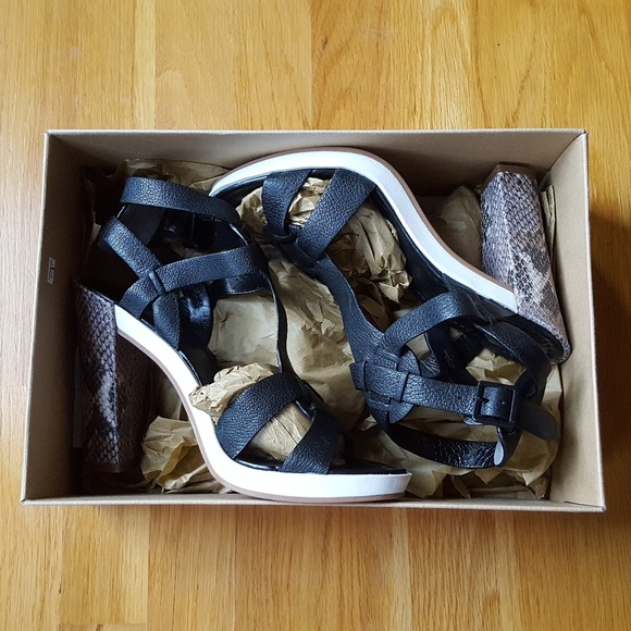 NEW Cole Haan Paley Platform Snakeskin Sandal Sz 8 - Picture 3 of 8